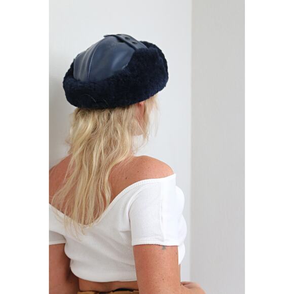 1990's Vintage Trapper Vinyl & Faux Fur Navy Hat ~ Unisex Trooper Cap ~ Aviator - Picture 4 of 7